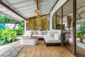 Spacious 3bdrs villa walkable to Bingin Beach