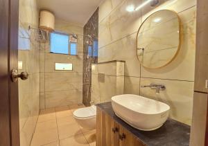 King Palace Ooty by VOYE HOMES