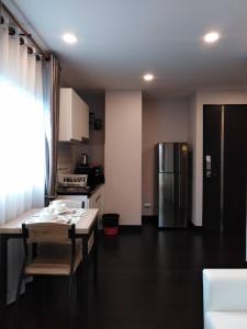Cozy 1-Bedroom Apartment Near Nimman #A407