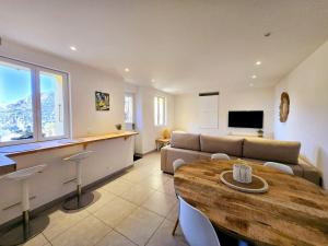 Appartements Plaisirs entre mer et montagne : photos des chambres
