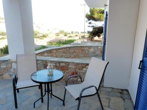 Ioli Apartments Sikinos Greece