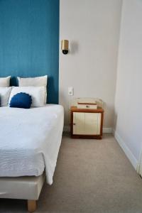 Hotels Hotel de France : photos des chambres