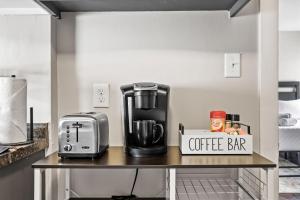 Cozy Studio Retreat in the Heart of the Highlands