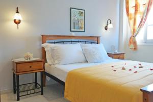 Maroussa Studios Naxos Greece