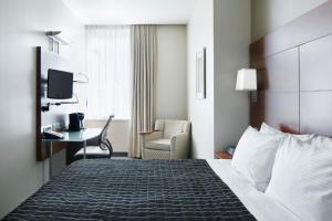 Chillhouse by the River