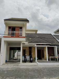 Varisha Homestay 2 Bedrooms, PS5, E-bike