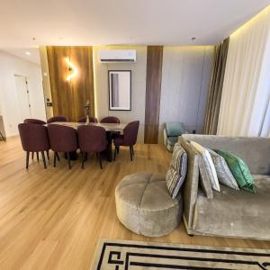 Luxury Smart Apartment B12