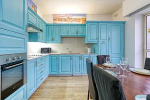 Bennys Seaside Escape Sliema