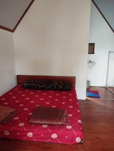 Happy Monkeys Village