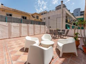 2-Bed in Heart of Los Boliches Pass the Keys