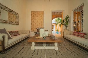 Niña Maria pool House Plaza San Diego, Downtown!