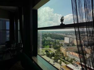 SeaTowers 28 Floor WATERFRONT PENTHOUSE! Sea & City PANORAMIC VIEW from GLASS CORNER TRIANGLE! 75m2! Terrace! Short&Long Stay! Parking!