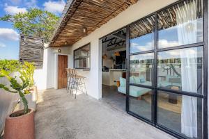 Designer Oasis with Private Pool in Central Canggu by The Rice Field