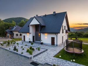 Solina Bóbrka Apartamenty PanDamazy 530-487-636z widokiem na kamieniołom i Zalew Myczkowiecki