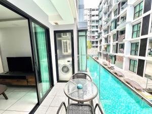 1 bedroom Tropical Garden Pets friendly 218A