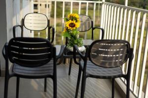 Remi comfort and serene home