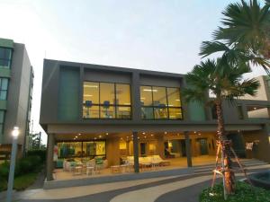 Lumpini Park Beach Chaam D302