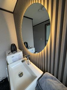 Wakaba Corporation 103