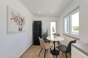 Holiday house Luca with private pool