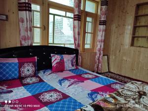 Peace inn paradise Guest House Gurez