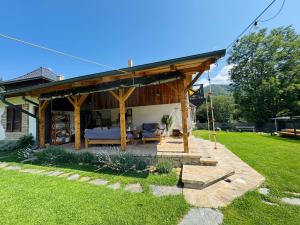 Vila Eruga - 3 stele