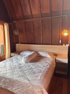 Ekas Rising Coffee And Cottages