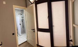 Sunny Escape in Gonio