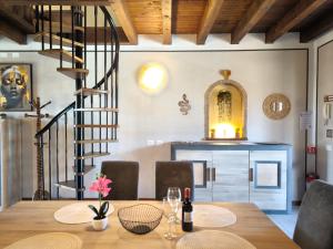 SG Family - Girasole Apartment