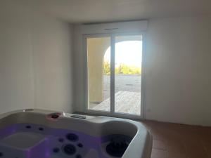 Villa kinza - Spa privé - Vue mer - Escapade Romantique - Lac saint cassien 5 min - Mandelieu 10 min
