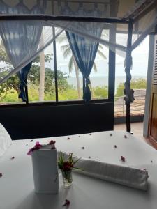 Mafia Beach Bungalows sea view