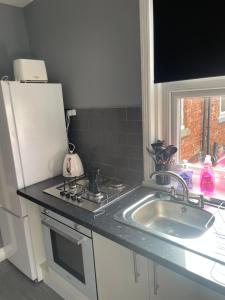 Affordable Luxury 4 Stunning apartment Sunderland close to City centre hospital Crown Works Studio and Nissan