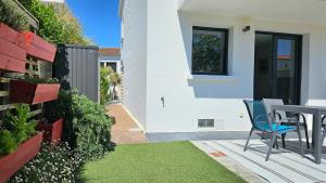 Maisons de vacances 3star 1950s house, 3 bedrooms, 6 people, walk to beach center : photos des chambres