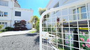 Maisons de vacances 3star 1950s house, 3 bedrooms, 6 people, walk to beach center : photos des chambres