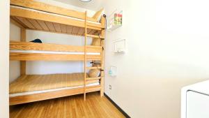 Maisons de vacances 3star 1950s house, 3 bedrooms, 6 people, walk to beach center : photos des chambres