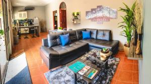 Serenity Holiday Pool Villa, Bangtao Beach