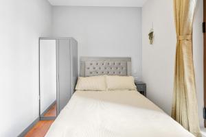 Modern Double Room 1 Min to Ilford Station