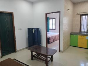 Gurgaon House Hill View 1BHK