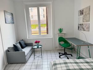 Appartements 25 CHIC & COSY F3 47m2 HYPERCENTRE WIFI SMART TV NETFLIX : Appartement 2 Chambres