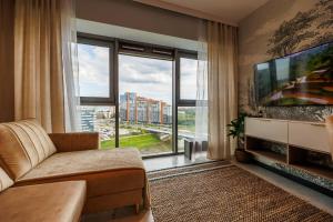 OLSZYNKI PARK- SkyV Luxury Premium Apartment with View, City Centre by StayNest