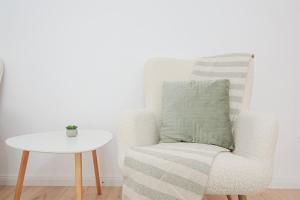 Daydreaming - Central Loft