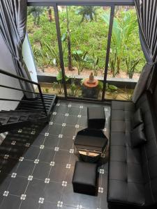 Pet Fan Home - Nguyen Shack