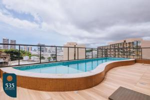 Conforto em Studio no Caminho das Árvores