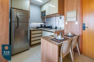 Conforto em Studio no Caminho das Árvores