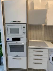 Deluxe Apartments & Studio With Many Facilities