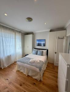 Cozy 1 Bed flat on beautiful Kings Road, Chelsea