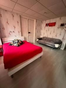 Studio charmant à Néris-les-Bains - 25 m² avec terrasse - 3hvězdičkové hotely ve městě Néris-les-Bains