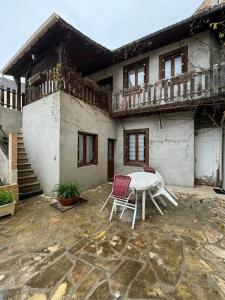 Studio charmant à Néris-les-Bains - 25 m² avec terrasse