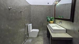 Aris Seabreeze Villas