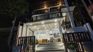 Aris Seabreeze Villas