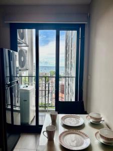 The Base Condo Central Pattaya Sea View Room